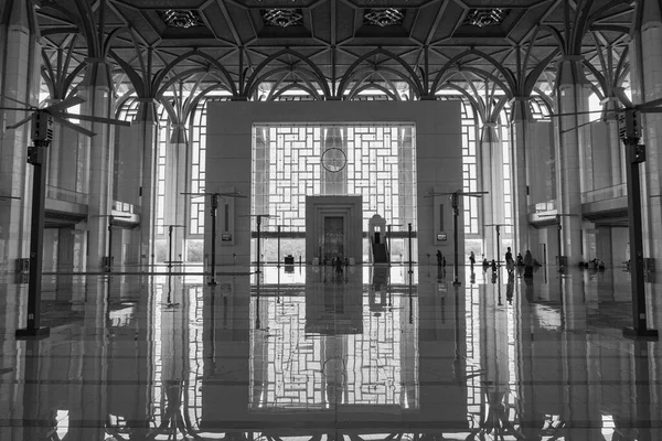 Immagine Bianco Nero Bella Architettura Della Moschea Moderna Malesia — Foto Stock