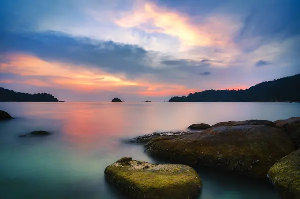 Hermoso Paisaje Atardecer Alrededor Isla Pangkor Situado Perak Estado Malasia — Foto de Stock
