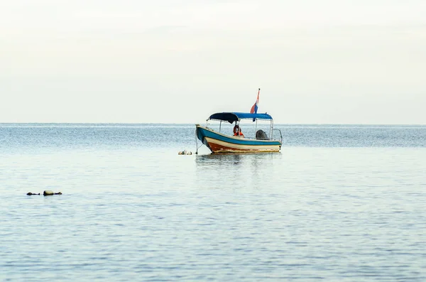 Adaya Sürat Teknesi Nipah Körfezi Pangkor Adası Malezya — Stok fotoğraf