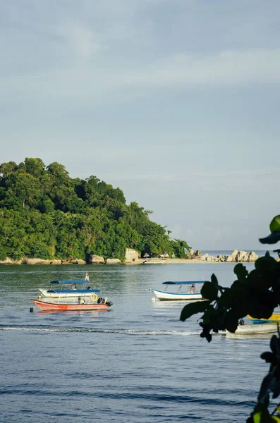 Group Speed Boat Island Hoping Activities Moored Nipah Bay Pangkor — Stock Photo, Image