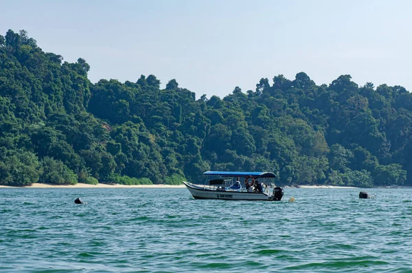 Pangkor Island Malasia Marzo 2020 Barco Para Practicar Deportes Náuticos — Foto de Stock