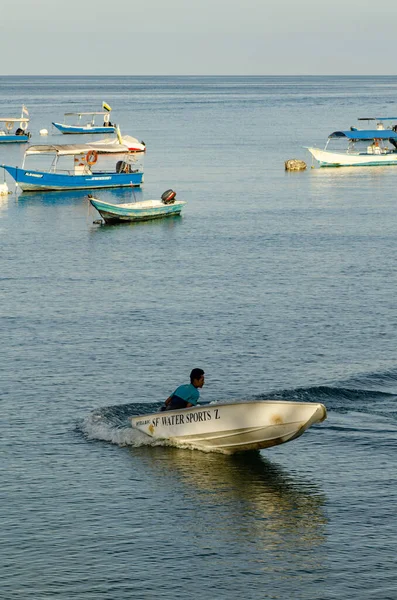 Pangkor Island Malaysia März 2020 Boot Für Inselhüpfen Und Wassersportaktivitäten — Stockfoto