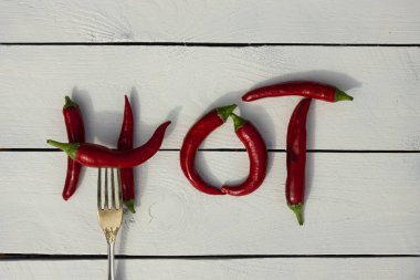 Kırmızı sıcak biber biber. Organik ürünler.