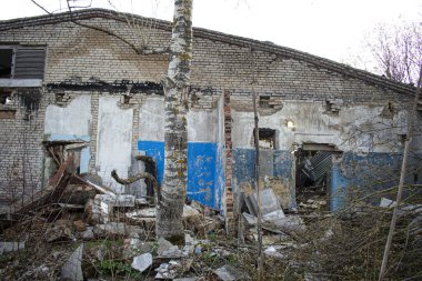 Eski binalar. Harap olmuş binalar