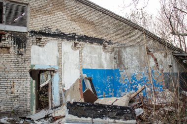 Eski binalar. Harap olmuş binalar