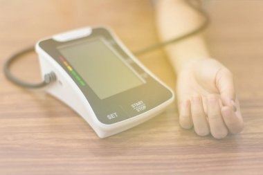 Tansiyon kontrol ölçme,