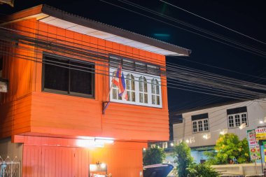 Loei, Tayland - 21 Ekim: chiang Han: Loei ahşap tarzı eski ev üzerinde 21 Ekim 2016: Loei, Thailand içinde bina çevresinde seyahat