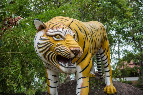 Das Tigerdenkmal Stadtpark Von Thailand — Stockfoto