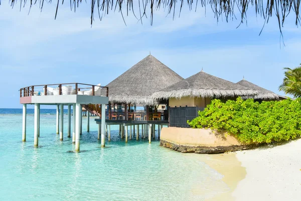 Villa Complejo Isla Tropical Maldivas —  Fotos de Stock
