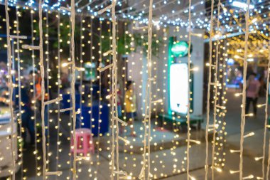 Kalasin, Tayland - 3 Mart 2018: The Rocemill Market, Kalasin, Tayland 'daki Night Street food market 