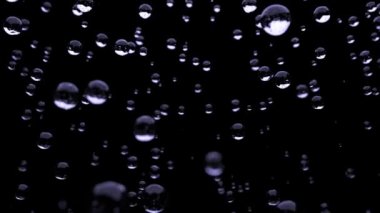 Su damlacıkları yağmur düşen Dof yavaş hareket 4k kapatın