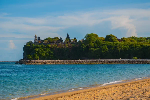 Plage à Nusa Dua Bali. Geger Beach. Indonésie . — Photo