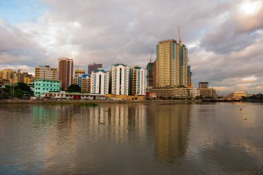 Gökdelenler görünümünü. Manila, Filipinler.