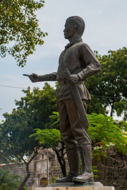 Adam Anıtı. Cebu, Filipinler.