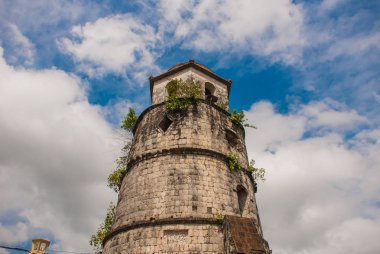 Tarihi çan kulesi mercan taşları - Dumaguete şehir, Negros Oriental, Filipinler yapılan