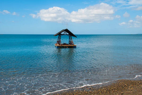 Gazebo in mare. Pandan, Panay, Filippine . — Foto Stock