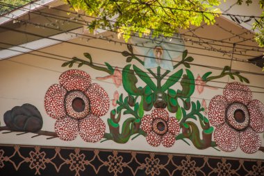 Çiçekler rafflesia şeklinde güzel bir dekorasyon ev. Bir Kota Kinabalu, Sabah, Malezya.