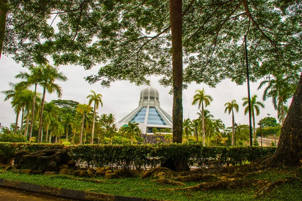Bina kediler müzesidir. Kuching, Borneo, Sarawak, Malezya