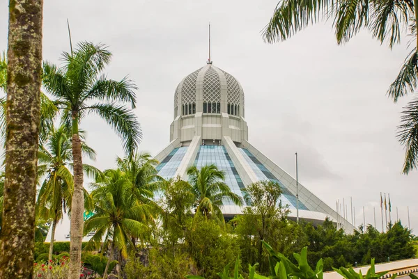 Bina kediler müzesidir. Kuching, Borneo, Sarawak, Malezya