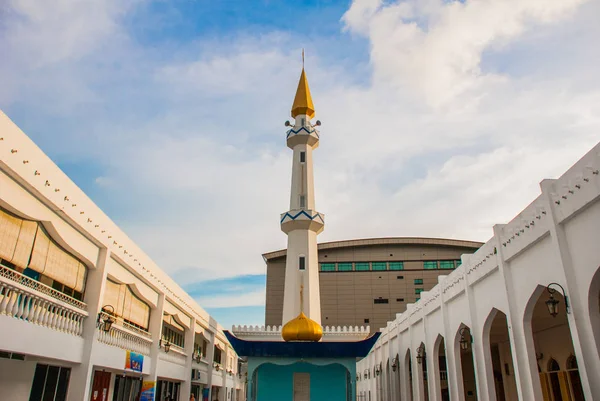 Mesquita Masjid At-Taqwa. Miri city, Bornéu, Sarawak, Malásia — Fotografia de Stock