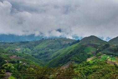 Köy, dağ Bayır, Mount Kinabalu görüntüleyin. Sabah, Borneo, Malezya