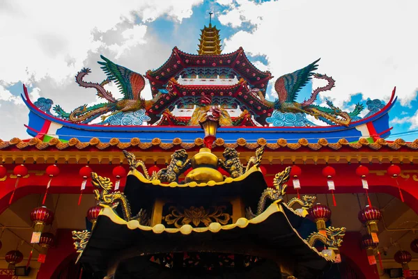 Tua Pek Kong Temple el hermoso templo chino de la ciudad de Sibu, Sarawak, Malasia, Borneo — Foto de Stock