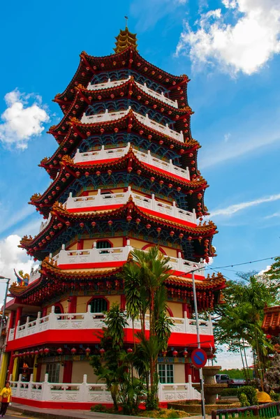 Tua Pek Kong Temple el hermoso templo chino de la ciudad de Sibu, Sarawak, Malasia, Borneo — Foto de Stock