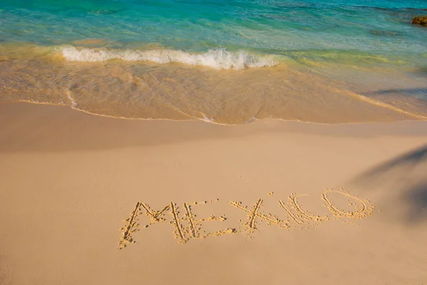 A inscrição México é a areia. Cancun. — Fotografia de Stock