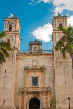 Valladolid, Meksika. Katedral de Valladolid şehir Yucatan, Meksika için gün boyunca San Servasio.