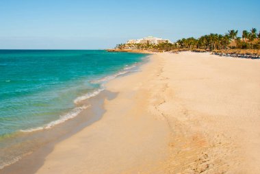Cennet Varadero tropik sahilde. Caribs. Küba