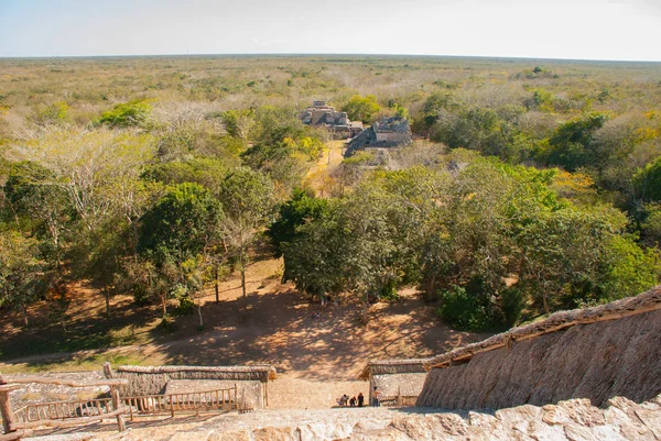 Ek Balam görkemli harabelerde. Ek Balam bir Yucatec Maya arkeolojik Temozon, Yucatan, Meksika Belediyesi içinde sitesidir. — Stok fotoğraf