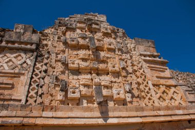 Antik Maya çizimler taş üzerinde. Parçası. Yucatan, Mexico.Uxmal