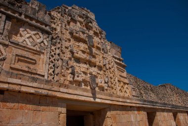 Antik Maya çizimler taş üzerinde. Parçası. Yucatan, Mexico.Uxmal