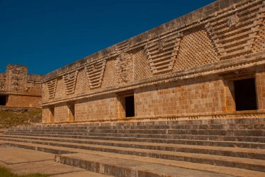 Uxmal, bir Antik Maya kalıntıları. Maya kültürünün en önemli arkeolojik sitelerinden birini. Yucatan, Meksika
