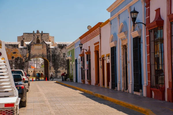Campeche, Meksika: San Francisco de Campeche, Meksika için sömürge mimarisi.