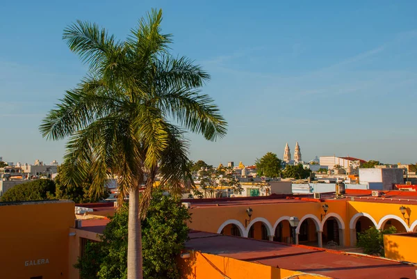 Campeche, Μεξικό: Το Top view αποικιακή αρχιτεκτονική σε Σαν Φρανσίσκο de Campeche. — Φωτογραφία Αρχείου
