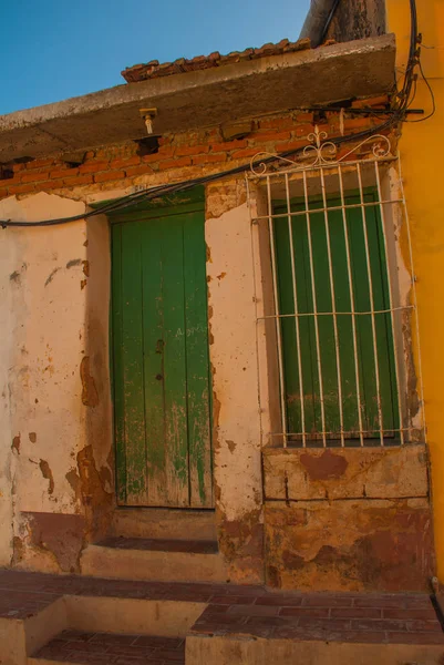 Trinidad, Cuba. Rue locale dans la vieille ville cubaine . — Photo