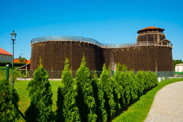 WIELICZKA, POLAND: Graduation tower in Wieliczka. Salt cooling tower — Stock Photo, Image