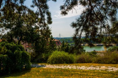 Belgrad, Sırbistan: Sava ve Tuna Nehri 'nin kesiştiği noktada Kalemegdan Parkı.