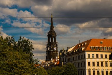 Dresden, Almanya: Tarihi eski kasaba Dresden Saxonia. Nuremberg 'in merkezindeki ünlü turistik etkinlik üzerine görüş