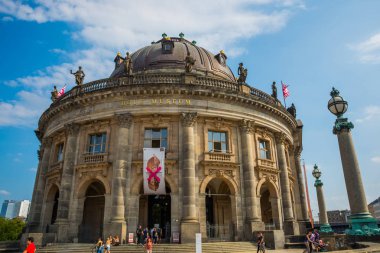Berlin, Almanya: Berlin 'in Mitte ilçesindeki müze adasındaki Bode Müzesi.