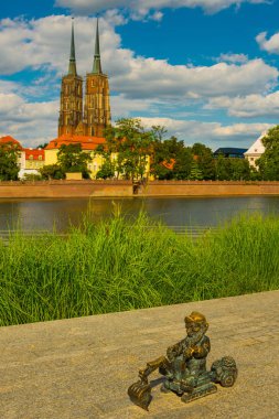 Wroclaw, Polonya: Leprikan traktöre biniyor