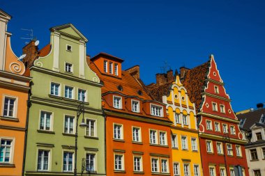 Wroclaw, Polonya: Wroclaw 'daki şehir merkezi ve pazar meydanı. Wroclaw eski ve Polonya 'da çok güzel bir şehir
