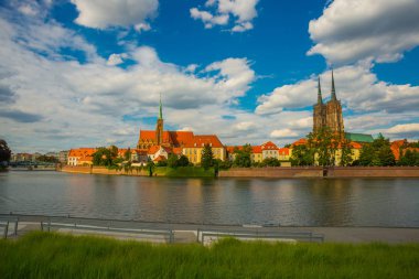 Wroclaw, Polonya: Tumski Adası - Katedral Adası ve Vaftizci Aziz John Katedrali manzarası