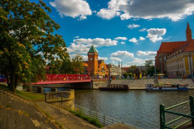 Wroclaw, Polonya: Sandy Caddesi 'ndeki alışveriş merkezi
