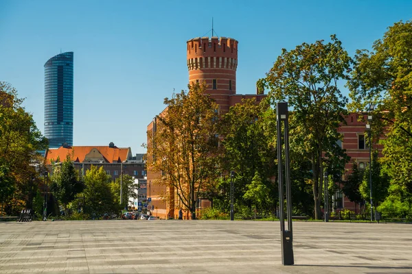 Wroclaw, Polsko: Centrum Vratislavi. Vratislav staré a velmi krásné město v Polsku — Stock fotografie