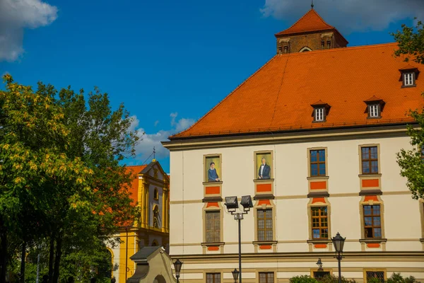 Wroclaw, Polsko: Centrum Vratislavi. Vratislav staré a velmi krásné město v Polsku — Stock fotografie