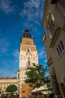 Krakow, Polonya: Eski Şehir 'deki Ana Pazar Meydanı' ndaki Belediye Binası Kulesi.