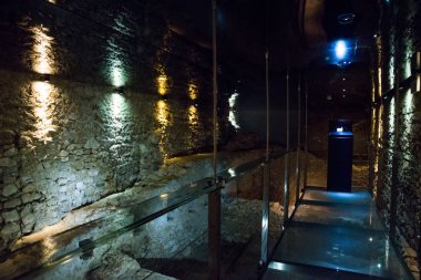 Krakow, Polonya: Krakow Ana Pazarı 'nın Altındaki Krakow Avrupa Kimliğinin Adımlarındaki Yeraltı Yolu