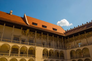 Krakow, Polonya: Wawel Kraliyet Kalesi 'nin ünlü eski kompleksi